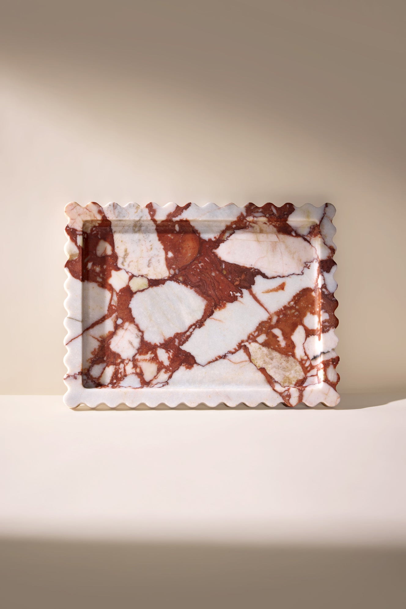Verbier Scalloped Marble Tray Large