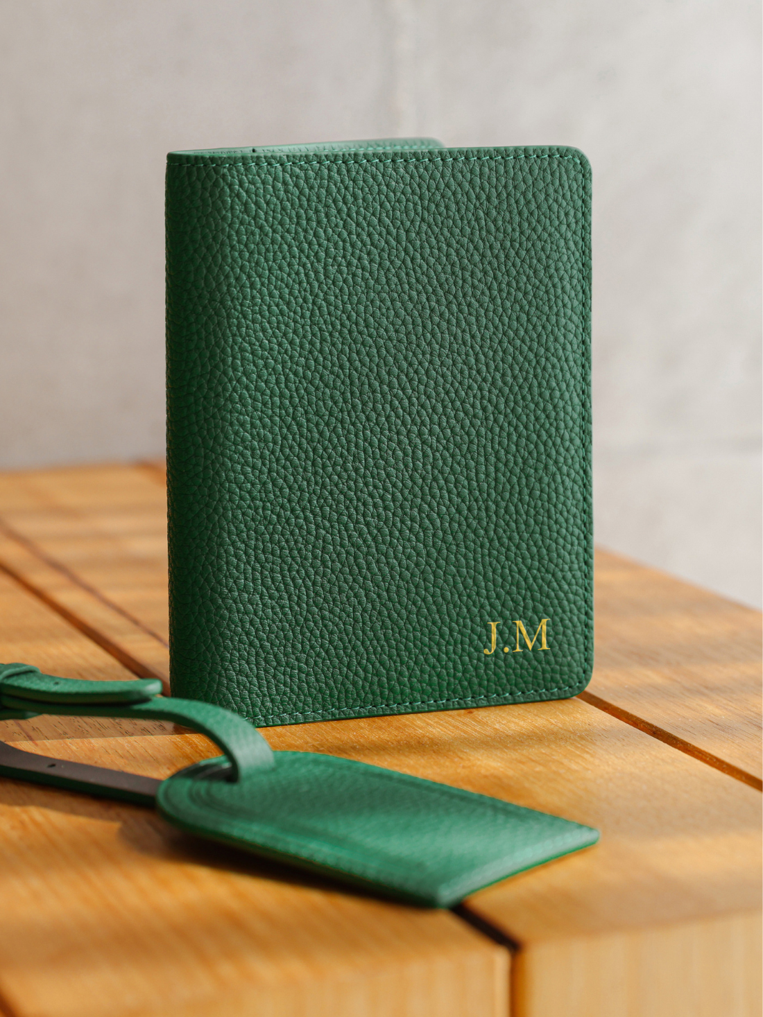 Personalised leather passport luggage tag green