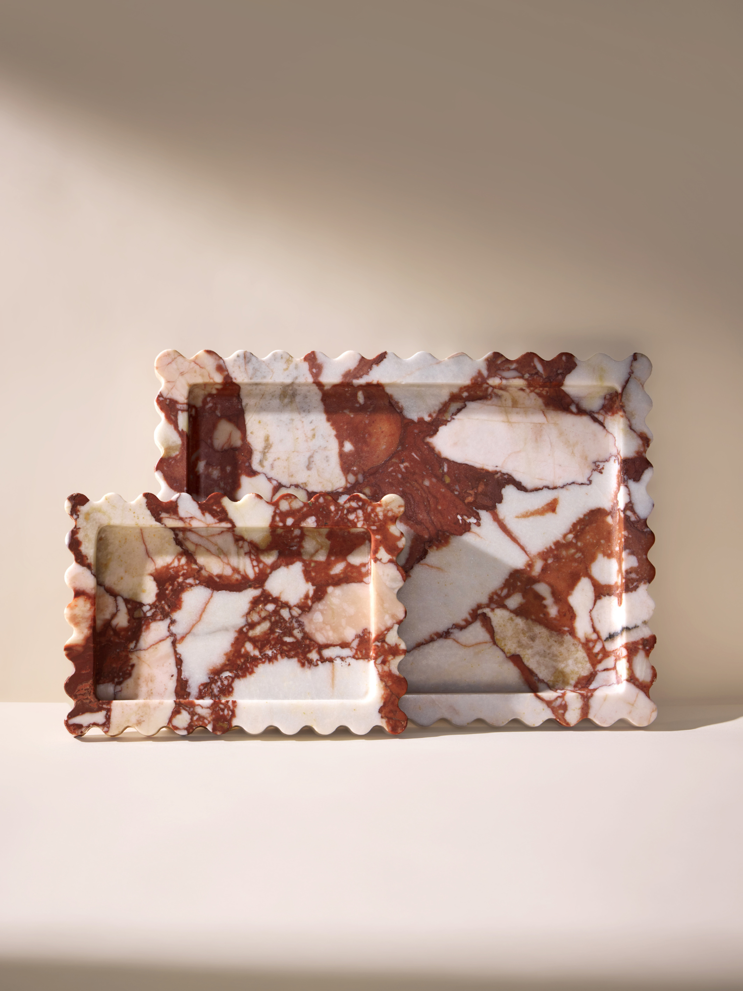 Verbier Scalloped Marble Tray Bundle